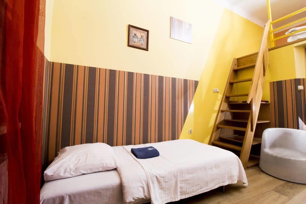 Aparthotel Kadetus Краків Екстер'єр фото
